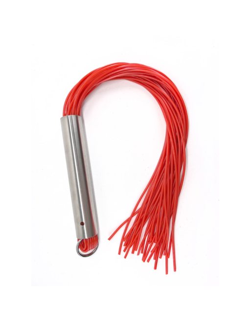 Martinet homme rouge manche métal lanières en PVC Martinet homme rouge manche métal lanières en PVC